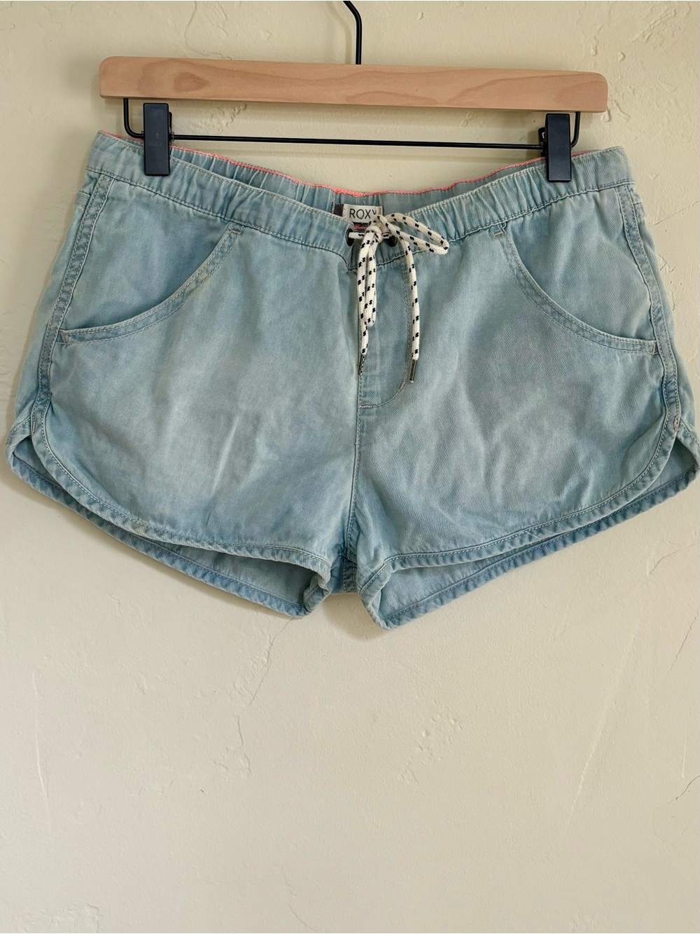 Roxy Summer Feel Women’s Denim Shorts Light Blue Drawstring Waistband Size S